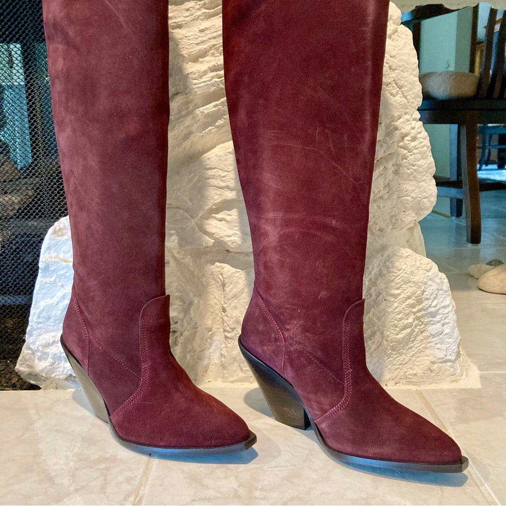 NWT and box Free People brand triple crown over the knee suede boots- size 8 - Picture 2 of 16